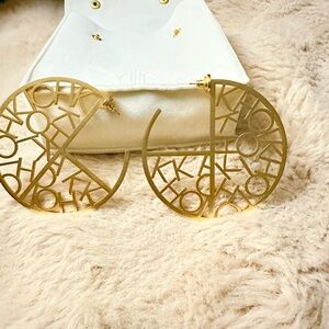 KHOI BRANDED Gold Hoop Earrings